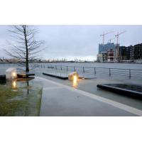 9733_0949 Hochwasser in der Hafencity - Grasbrookhafen bei Sturmflut. | 